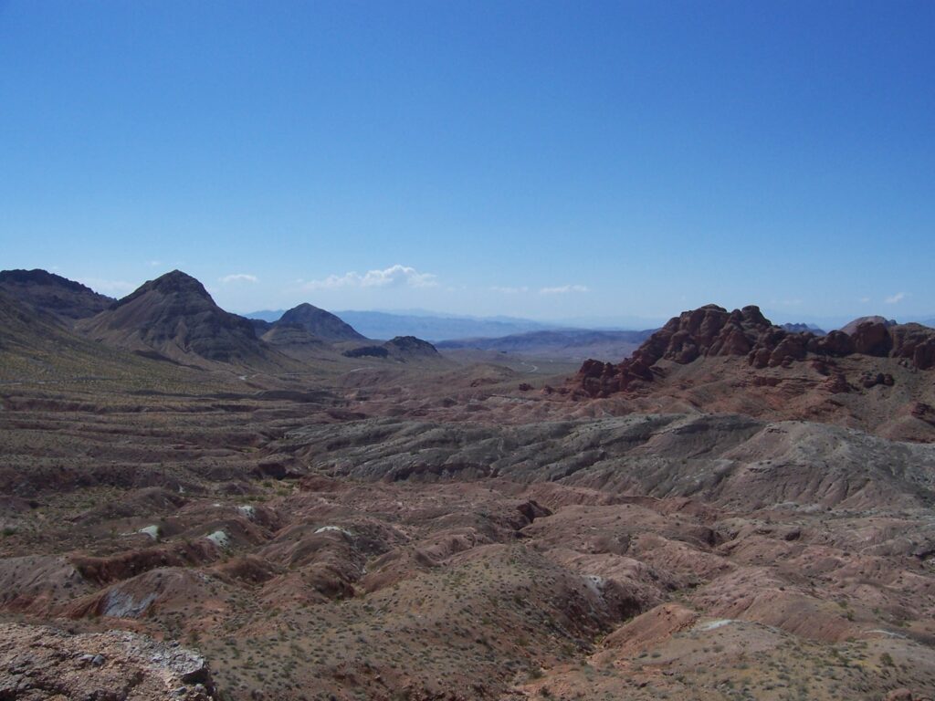 photo-AZ-rocky-hillocks